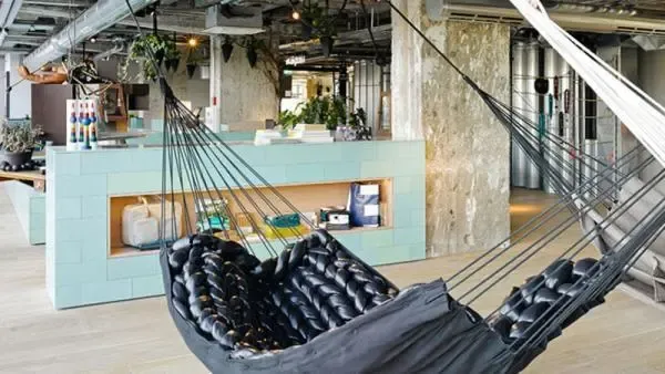 25hours Hotel Bikini Berlin, Lobby @ Foto: Andrea Fischer, Trips4Kids.de