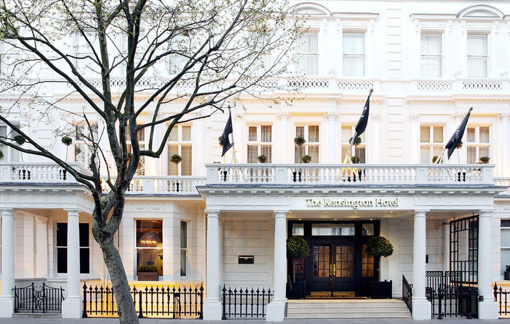 Zum Jahreswechsel nach London? Ja, es ist voll und das Wetter ist auch bescheiden. Dafür ist es umso gemütlicher im Hotel, in den unzähligen Cafés und in den Museen gibt es auch viel spannendes zu entdecken. Und das Feuerwerk ist natürlich einfach grandios.