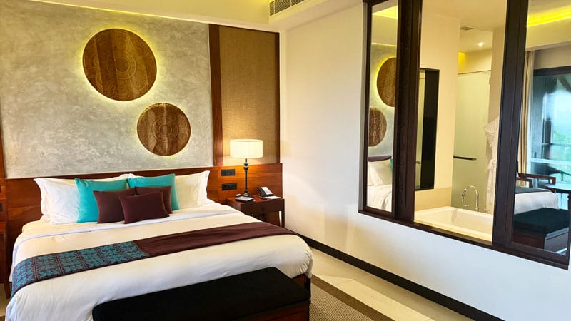Anantara Kulatara Resort Sri Lanka - Suite mit Badewanne Foto: © Andrea Fischer, Trips4Kids.de