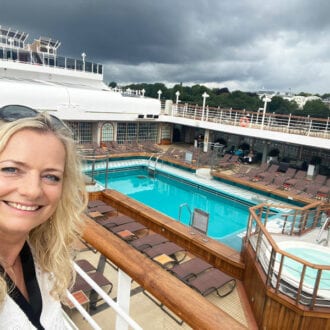 Andrea--Pool-Deck-Queen-Victoria Cunard Line Andrea--Pool-Deck-Queen-Victoria Cunard Line Foto: © Andrea Fischer, Trips4Kids.de