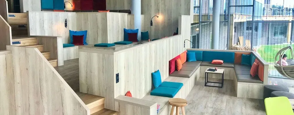 Arborea Resort Neustadt, Bar Stairs Lobby © Foto: Andrea Fischer, Trips4Kids.de