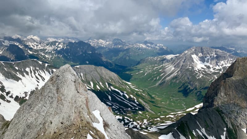 Blick Valuga vom Valluga, St. Anton © Foto: Andrea Fischer