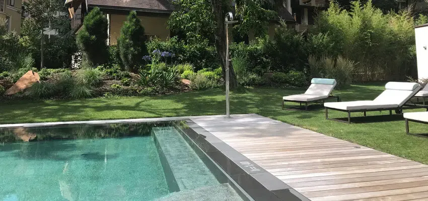 Castel Hoertenberg Garten mit Pool