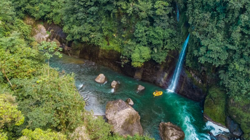Catarata-Rafting-Pacuare-3.Bild© Costa Rica Tourism Board Catarata-Rafting-Pacuare-3.Bild© Costa Rica Tourism Board