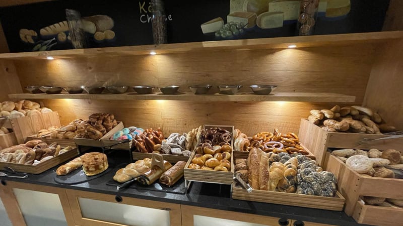 Dachsteinkoenig - Fruehstuecksbuffet Bild: Sarah Spang