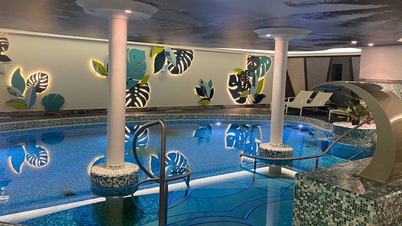 Gewandhaus Hotel Dresden - Indoorpool im Spa Bild: Trips4kids.de