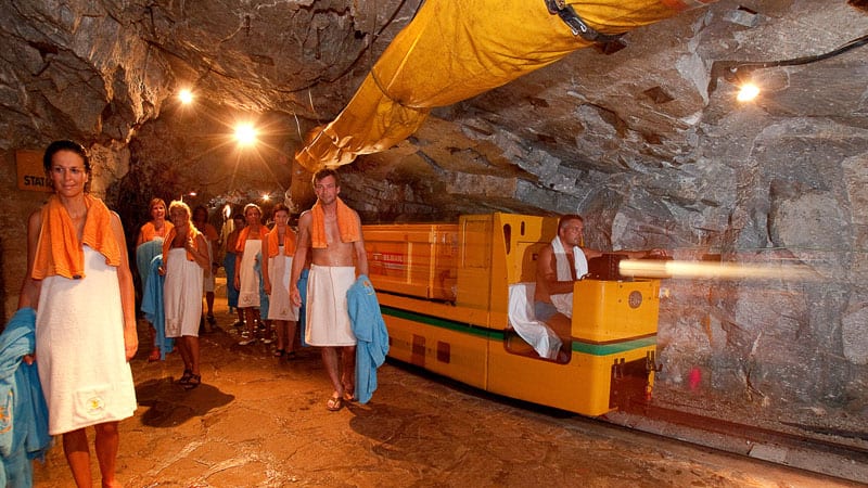 Bad Gastein Heilstollen - Einfahrt mit dem Zug Bild: Bad Gastein Tourismus