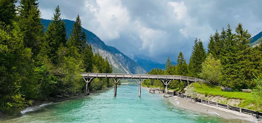 Heiterwanger See Tirol - Bruecke