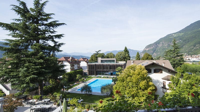 Hotel Steiner - Aussenansicht Outdoorpool Bild: Campingpark Steiner PR