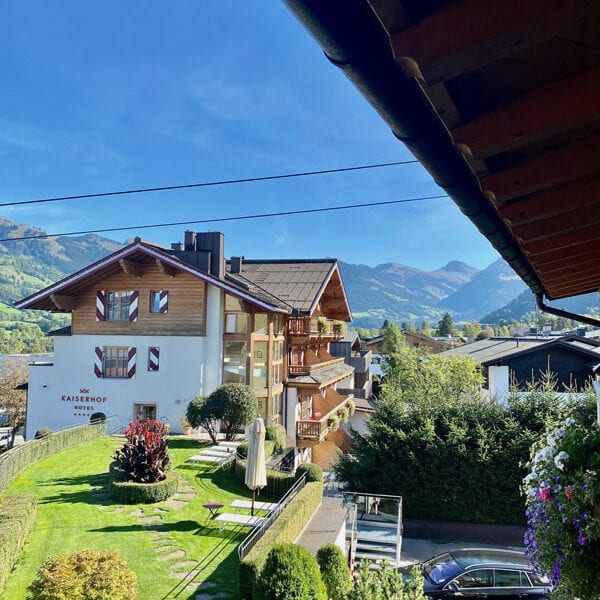 Kaiserhof Kitzbuehel: Aussicht vom Zimmer