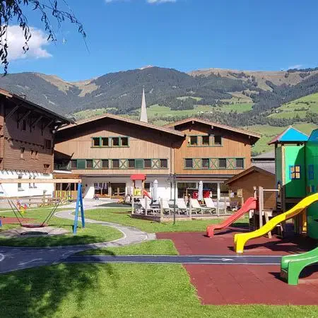 Kinderhotel Felben mit Rutschen und Garten Foto: © Aline Scheuböck, Trips4Kids.de
