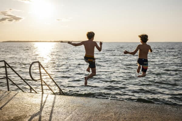 Landskrona_Borstahusens-hamn_Bild.Landskrona-VenPR.3 Landskrona - Borstahusens Kinder im Sommer Bild: Landskrona-Ven tourismus