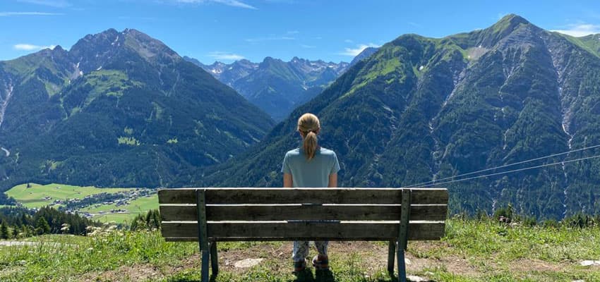 Lechquell Hotel Post - Pause auf der Wanderung