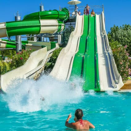 Lido Camping Lago di Garda:Pool mit Rutsche Bild: Lago di Garda Camping PR
