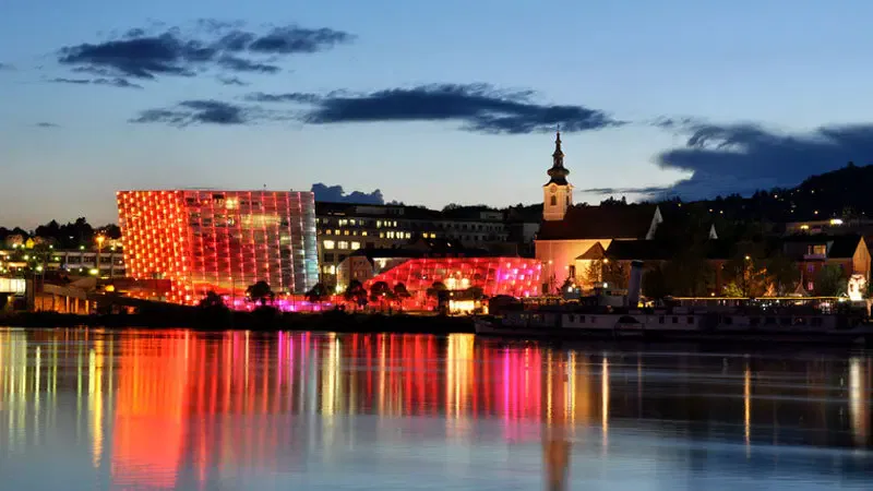 Linz bei Nacht