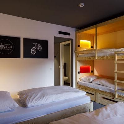 Mehrbett-Zimmer in der Jugendherberge Moun10