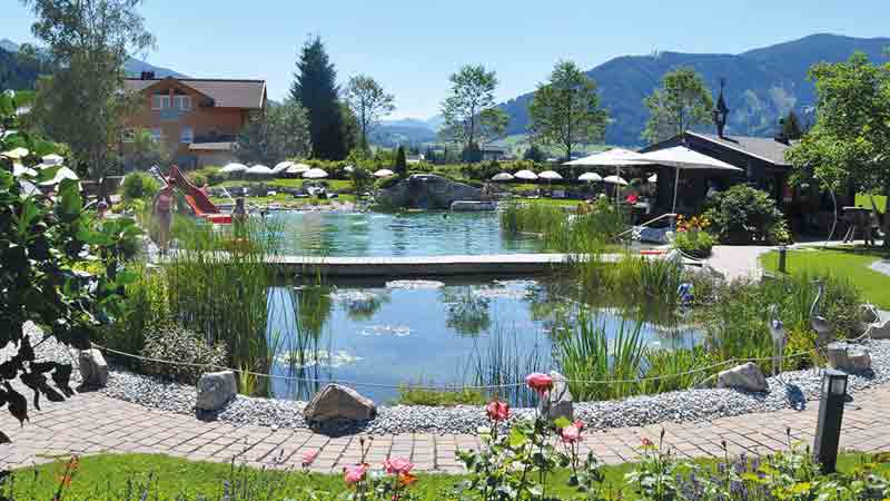 Ferienwelt Kesselgrub - Naturbadeteich im Sommer Bild: Ferienwelt Kesselgrub