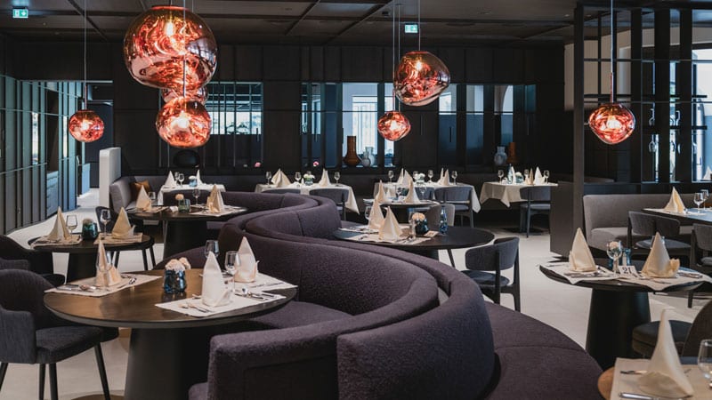 Neuhaus Zillertal Resort - Gartenrestaurant Bild: Neuhaus PR