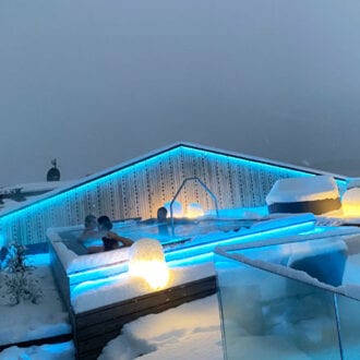 Onsen-Pools-by-night-Franks