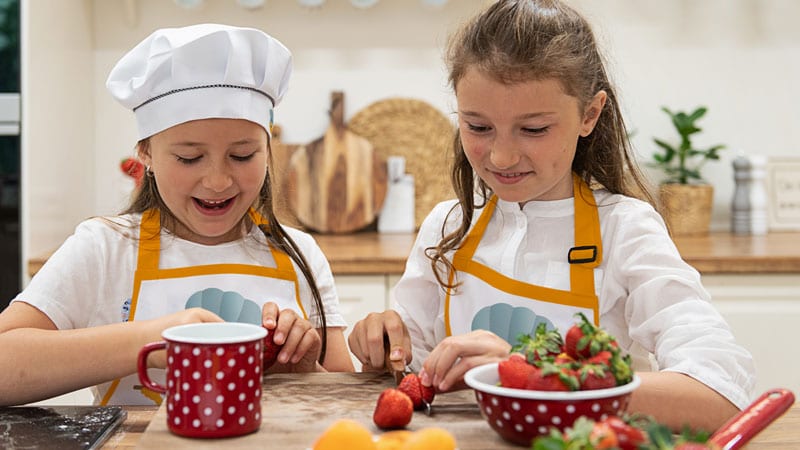 Original-Kinderhotels-Europa_Kinderkochschule Smileys von Kinderhotels.com