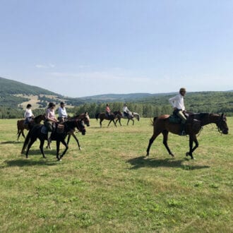 Reiten in Rumaenien - Ausritt mit der Gruppe