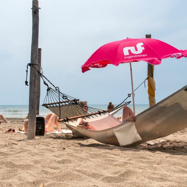 Ruf-Jugendreisen-Haengematte-Beach