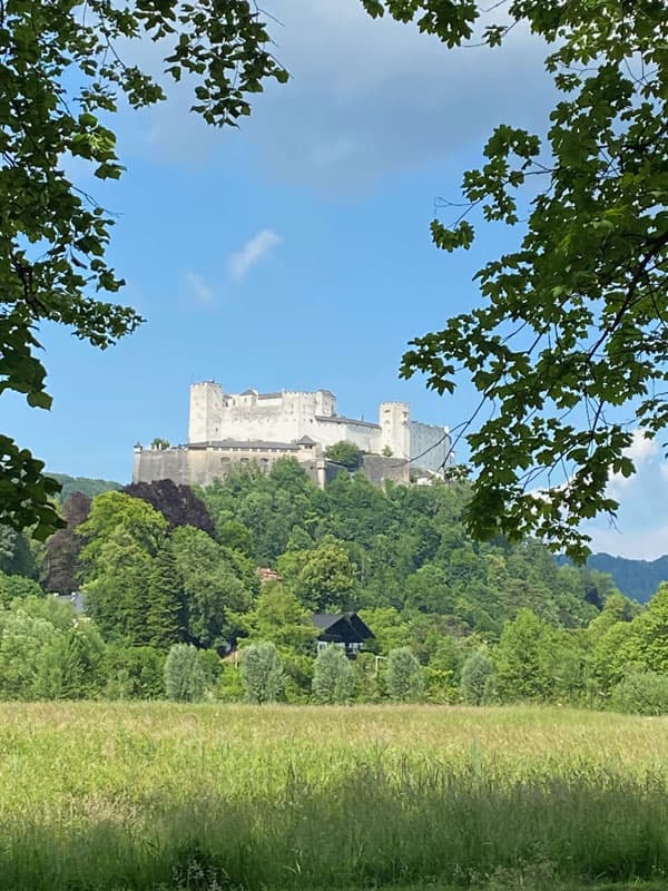 Schloss Leopoldskron Salzburg - Aussicht auf die Festung