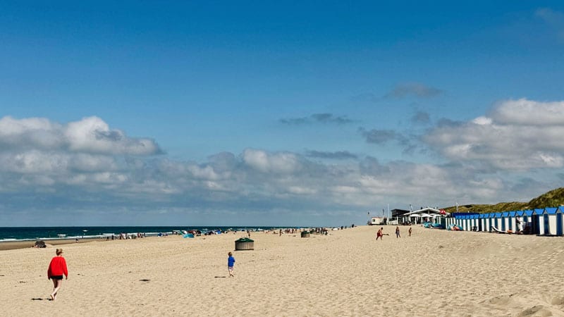 Strand-De-Koog-c-Saskia-Aaro,-Trips4kids.de