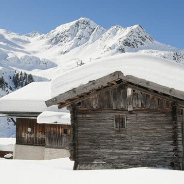 TVB Stubai Tirol - Huette im Winter