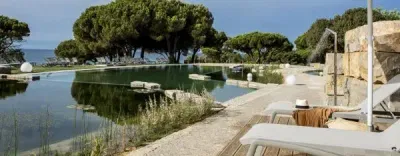 Naturpool im ZEN Garten des Club Med Da Balaia