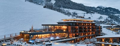 aussenansicht_nacht_drohne-DAS-EDELWEISS