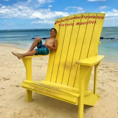 Victoria Beachcomber Resort & Spa XXL Beachchair