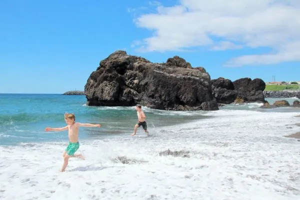 AZOREN_Trips4Kids© AdrieneFriedlaender