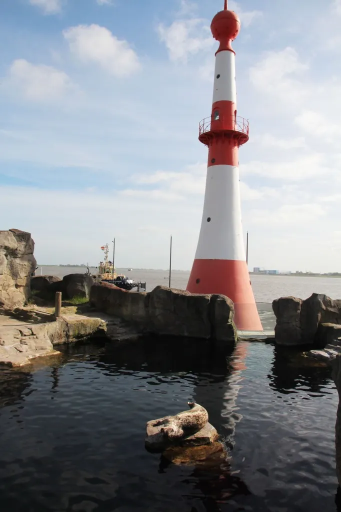 Bremerhaven Leuchtturm Bild: Adrienne Friedlaender