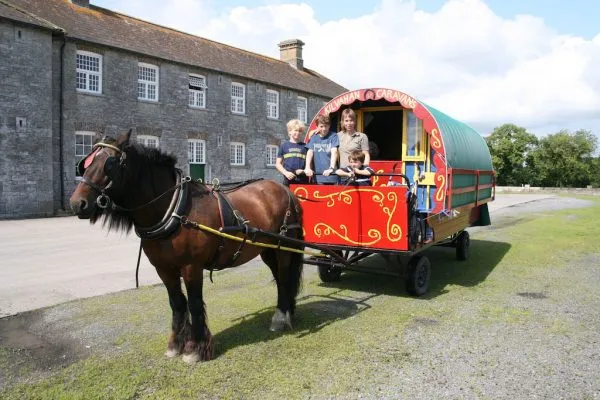 Planwagenfahrt Irland