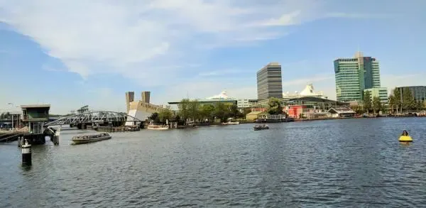 Skyline Hotel Moevenpick am Wasser Amsterdam