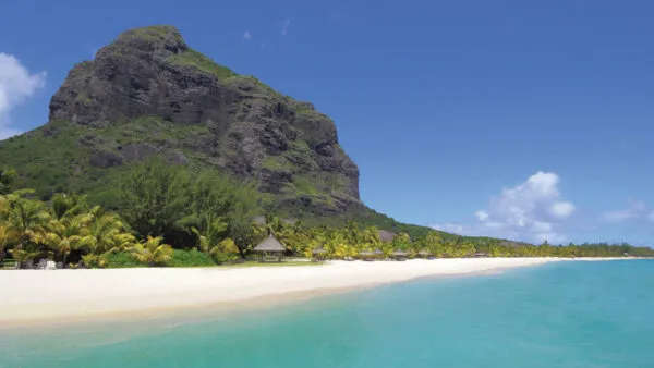 Beachcomber Dinarobin Hotel Mauritius - Beach