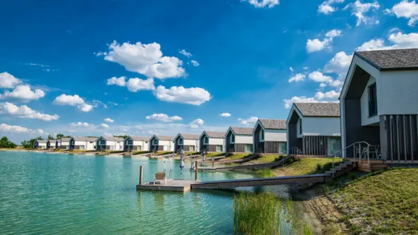die_traumhaften_lakeside_residenzen_direkt_am_see_vila_vita_pannonia_pamhagen