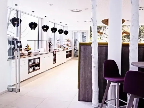 eccosuiteshotel-fruehstucks-raum-bildeccosuites