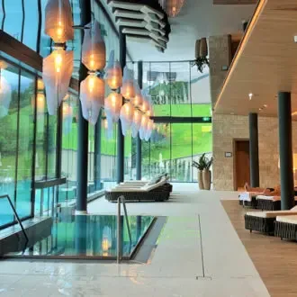 EDELWEISS-Slider-3 DAS-EDELWEISS-Slider Foto. Andrea Fischer