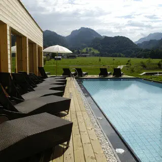 GAMS-zu-zweit_Pool.Bild.GamsPR.2 GAMS zu zweit - Outdoor-Pool