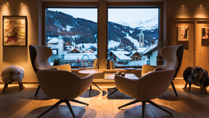 Gemuetliche-Lounge-mit-Winter-Ausblick-Muirenhof Gemuetliche-Lounge-mit-Winter-Ausblick-Muirenhof