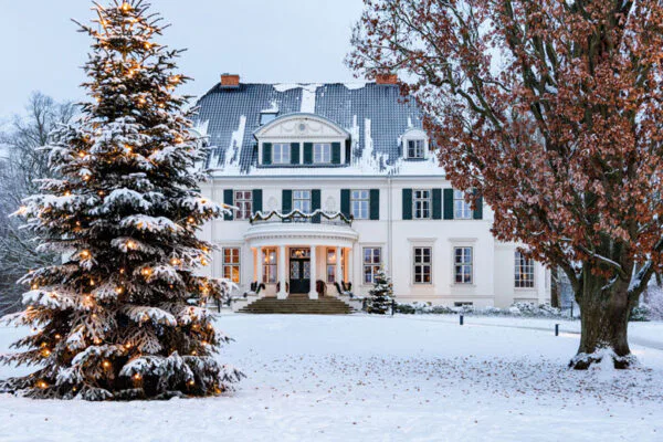 Gut Immenhof - Herrenhaus Winter 2 Bild: Immenhof PR