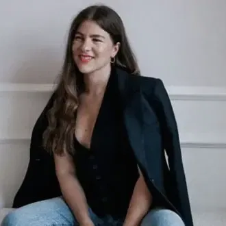 Jessie Weiss Portraet