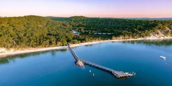 Kingfisher-Bay-Resort–Exte