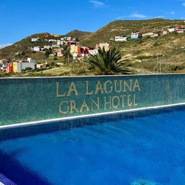 La_Laguna_Gran_Hotel_Pool_–_Blick_über_La_Laguna Foto: © Andrea Fischer Trips4me.de