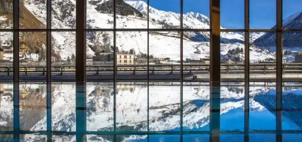 Radisson blu Hotel Reussen Panoramapool