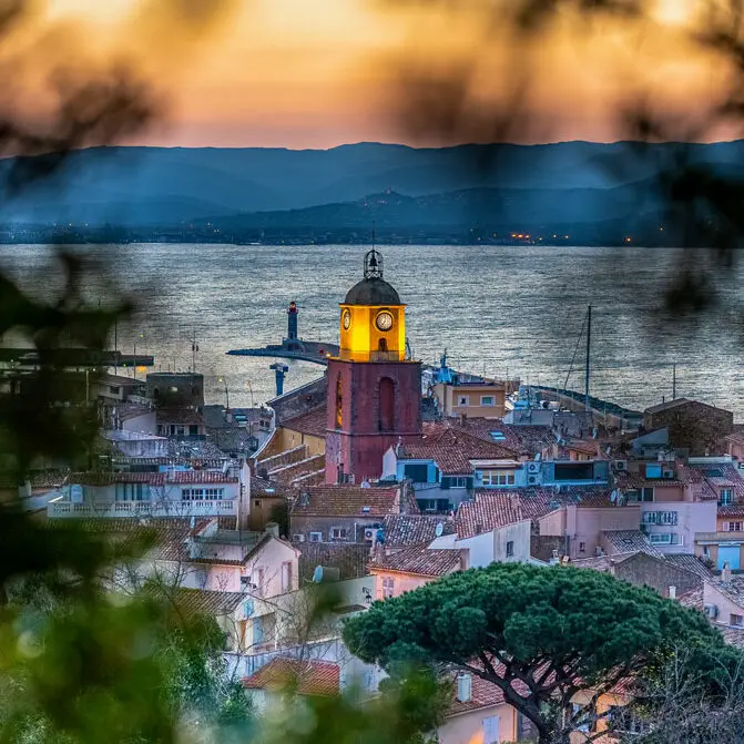 Saint Tropez - Sommer Bild: Saint-Tropez-Tourisme-Roman-Quenin.
