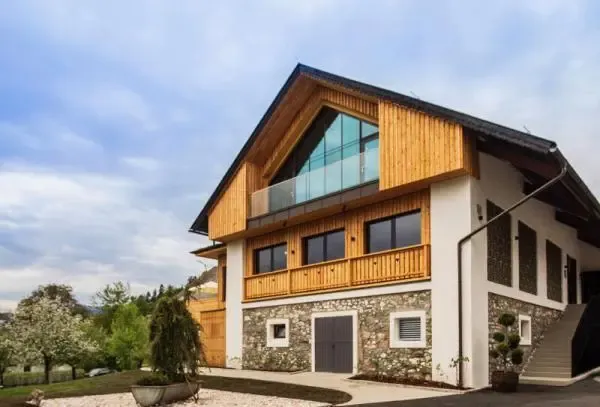 Streklhof-Wellnessstadl Streklhof Wellnessstadl aussen Foto©wwwkuraschcom