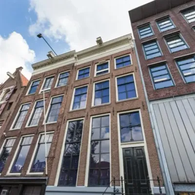 Anne-Frank-Haus_Amsterdam_pixabay.com mit Hinweis Anne Frank Haus Amsterdam